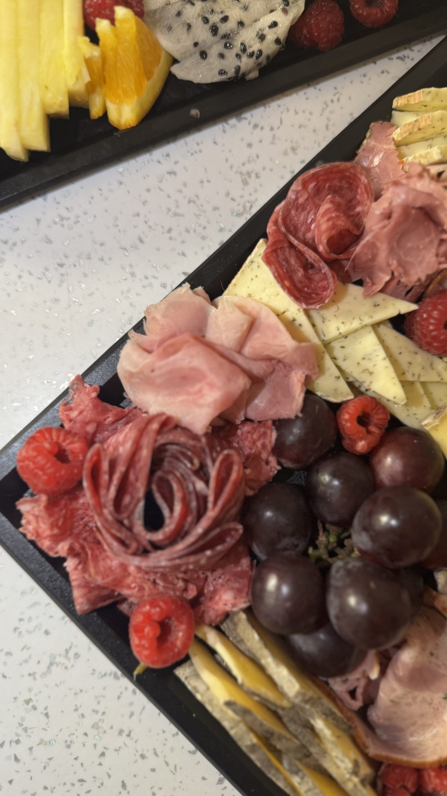 Plateaux de charcuterie fromage – Image 3